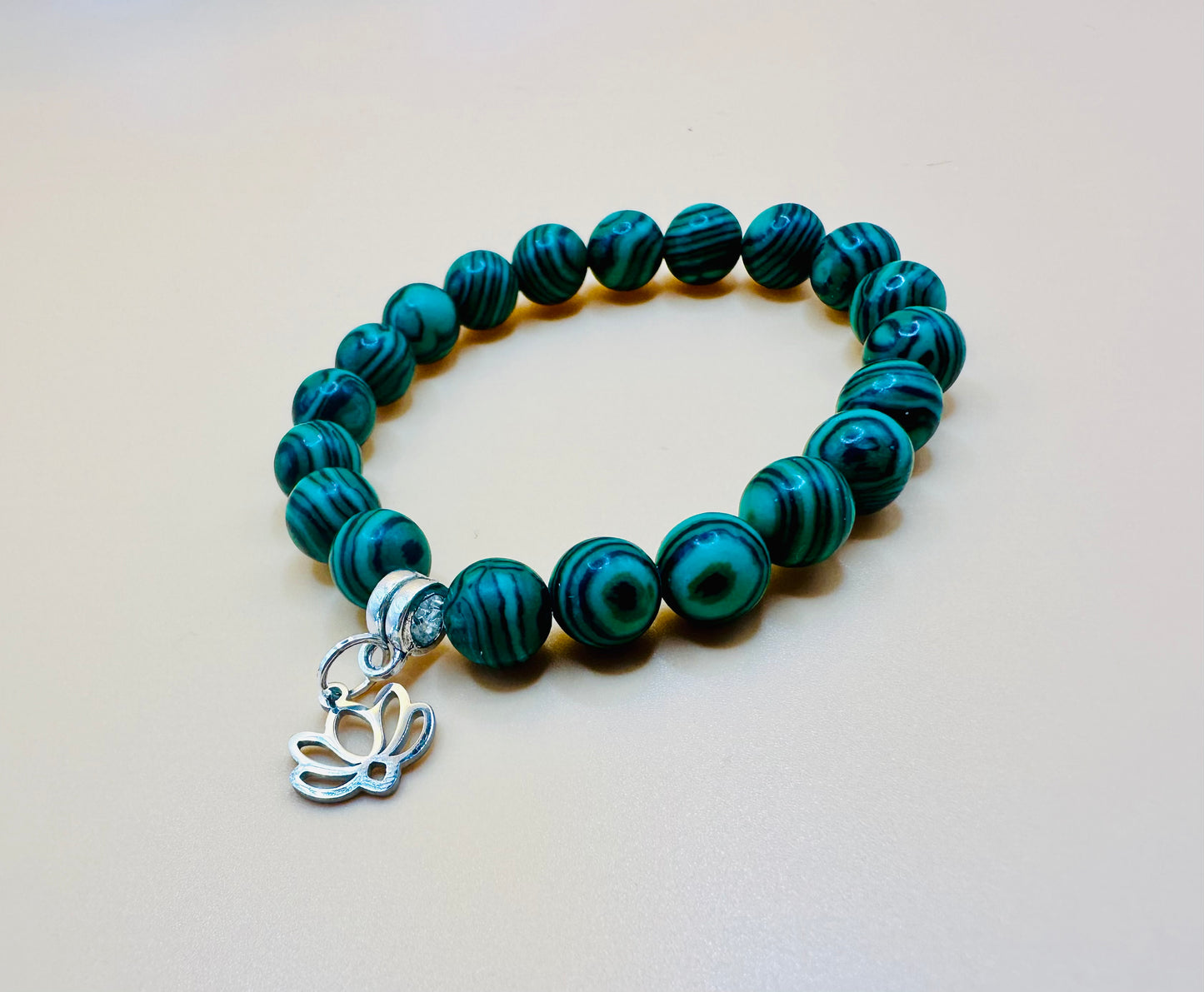 Bracciale elastico con perle di Malachite